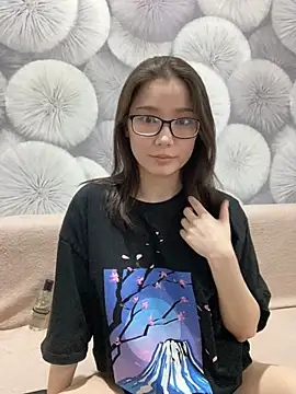 Milka23 online show from 8, 3, 2025