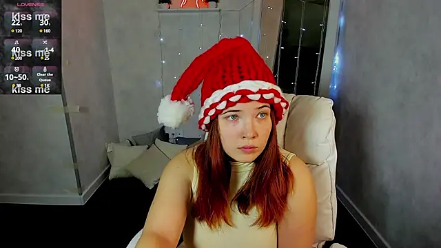 Snapshot of Aliisson_Edwards chatting on 24, 12, 2024 Aliisson Edwards online show from 24, 12, 2024