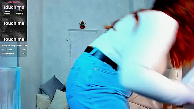 Snapshot of Aliisson_Edwards chatting on 4, 1, 2025 Aliisson Edwards online show from 4, 1, 2025