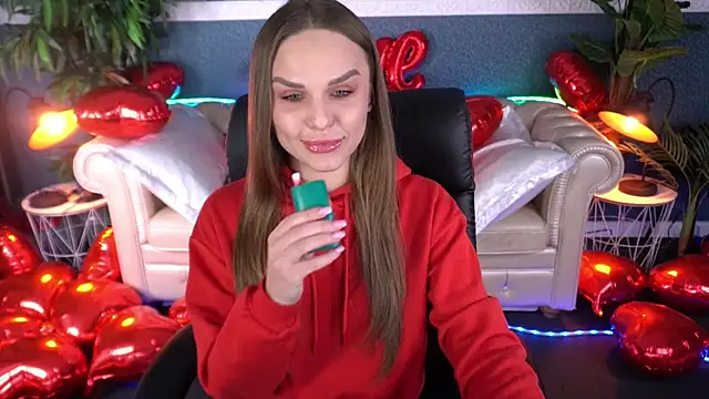 Snapshot of KiraGrayy chatting on 18, 2, 2026 KiraGrayy online show from 18, 2, 2026