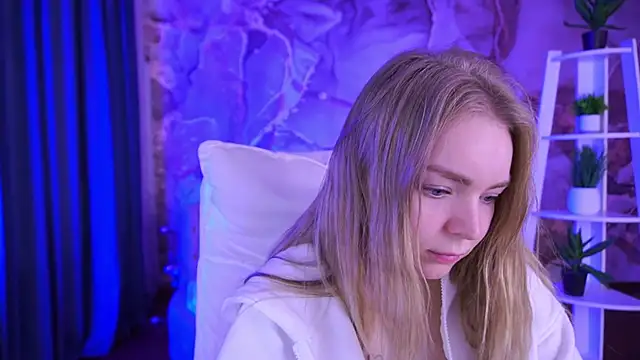 EmilySunshineS online show from 10, 11, 2025