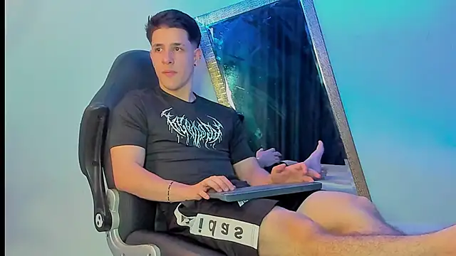 Adan rivas  online show from 9, 3, 2025