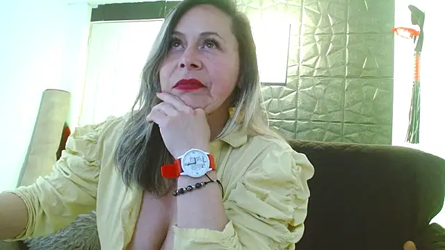 CINTHIA1609 online show from 29, 9, 2025