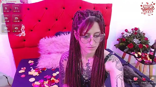 Sofi F w online show from 14, 2, 2025