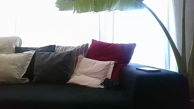 KarolinaReaper online show from 14, 2, 2025