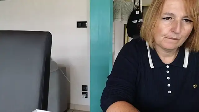 Sandcoq online show from 4, 6, 2026