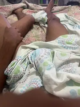 Snapshot of E_Himeros chatting on 30, 12, 2024 E Himeros online show from 30, 12, 2024