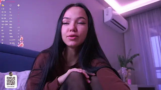 SynneFrary online show from 2, 12, 2025