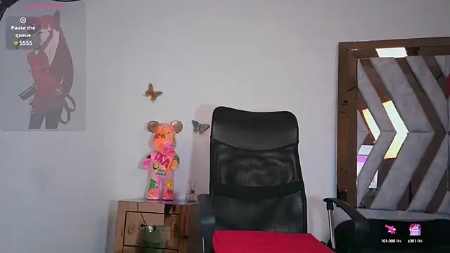 littleayshel online show from 5, 2, 2025