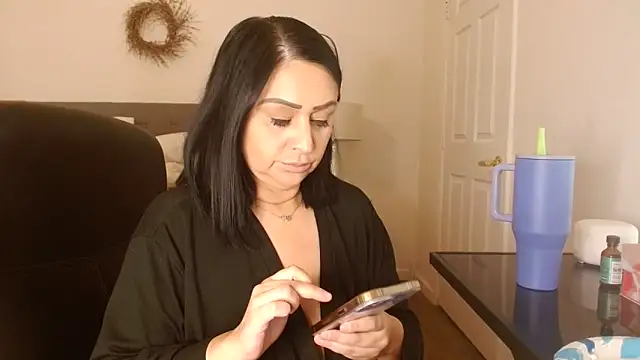 AlyssiaAmoreXO online show from 29, 10, 2025