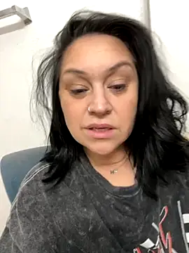 AlyssiaAmoreXO online show from 3, 12, 2025