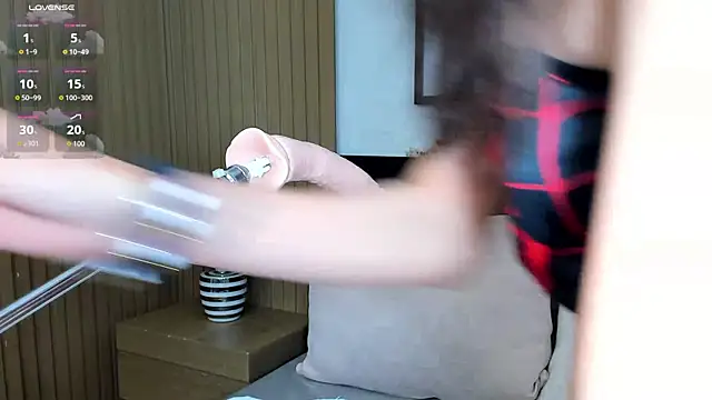 doll bella  online show from 10, 4, 2026