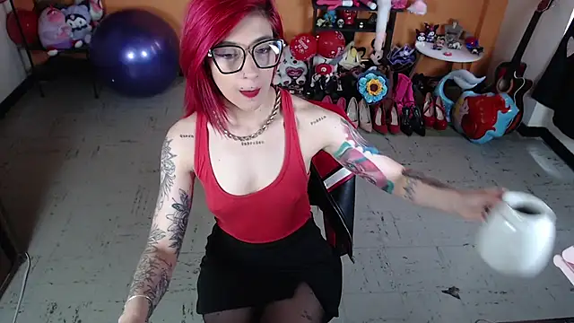 MissMiia2 online show from 22, 3, 2025