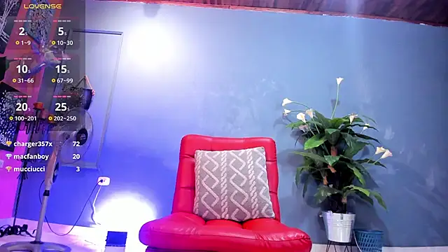 Snapshot of Iker_bigdick chatting on 12, 12, 2024 Iker bigdick online show from 12, 12, 2024