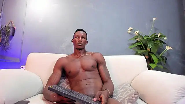 Snapshot of Iker_bigdick chatting on 23, 1, 2025 Iker bigdick online show from 23, 1, 2025
