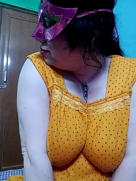 Snapshot of Raja_Ranii chatting on 7, 2, 2025 Raja Ranii online show from 7, 2, 2025