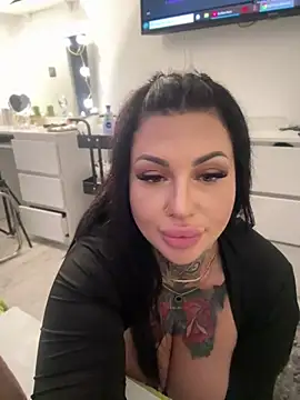 krysstal003 online show from 16, 12, 2024