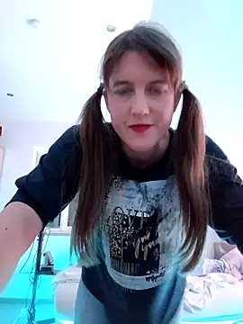 Hexe12346 online show from 8, 1, 2025