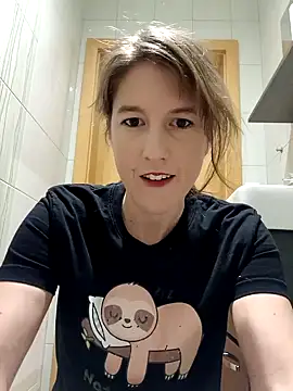 Hexe12346 online show from 9, 1, 2025