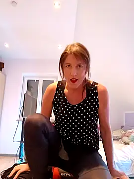 Hexe12346 online show from 13, 1, 2025