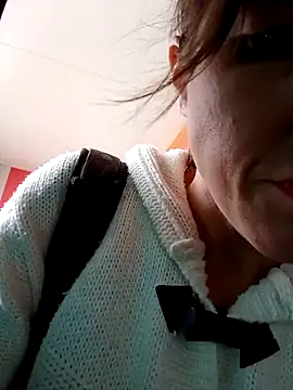 Hexe12346 online show from 17, 1, 2025