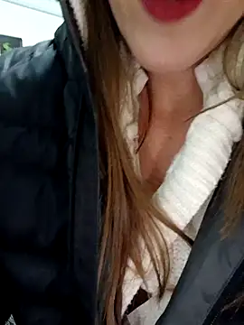 Hexe12346 online show from 17, 1, 2025