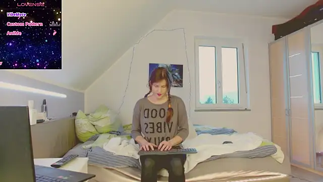 Hexe12346 online show from 27, 2, 2025