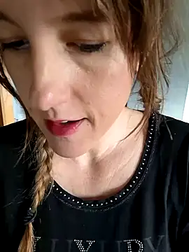 Hexe12346 online show from 13, 3, 2025