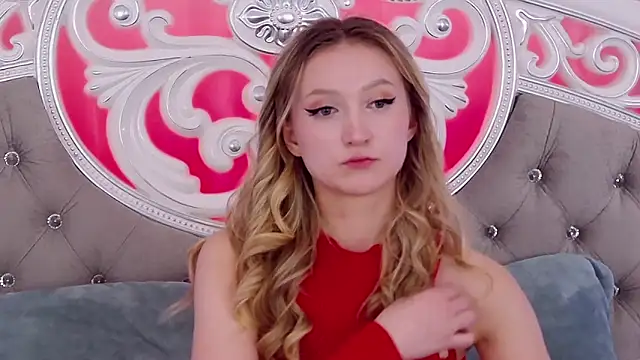 MiaNixan online show from 19, 1, 2025