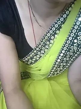 kaveerpooja947 online show from 26, 2, 2026