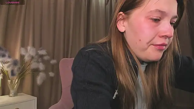 Colleen Blake online show from 12, 11, 2025