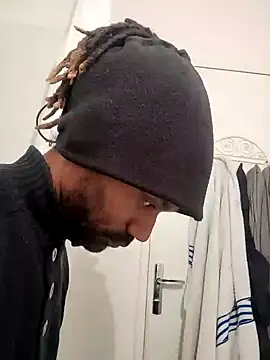 Snapshot of bas2ana chatting on 11, 1, 2025 bas2ana online show from 11, 1, 2025