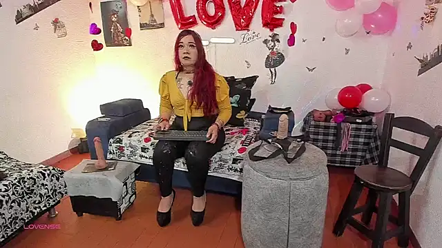 keila j online show from 23, 2, 2026