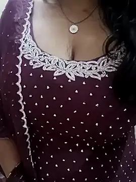 Anamika Kapoor online show from 5, 1, 2025