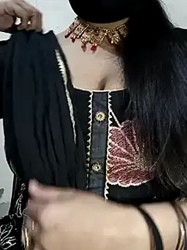 Anamika Kapoor online show from 21, 1, 2025