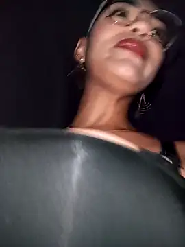 Sara-77 online show from 9, 9, 2025