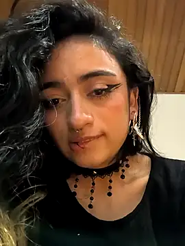 Snapshot of Lila_Desiree chatting on 18, 12, 2024 Lila Desiree online show from 18, 12, 2024