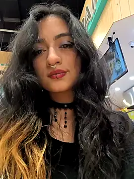 Snapshot of Lila_Desiree chatting on 28, 1, 2025 Lila Desiree online show from 28, 1, 2025
