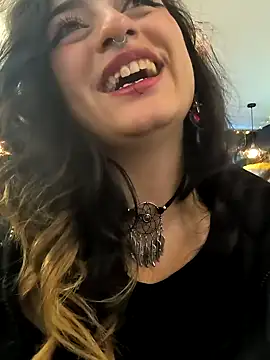 Snapshot of Lila_Desiree chatting on 1, 2, 2025 Lila Desiree online show from 1, 2, 2025