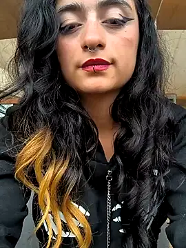 Snapshot of Lila_Desiree chatting on 13, 2, 2025 Lila Desiree online show from 13, 2, 2025