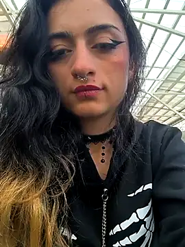 Snapshot of Lila_Desiree chatting on 3, 3, 2025 Lila Desiree online show from 3, 3, 2025