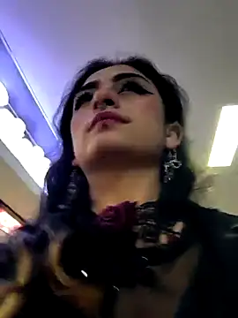 Snapshot of Lila_Desiree chatting on 5, 3, 2025 Lila Desiree online show from 5, 3, 2025
