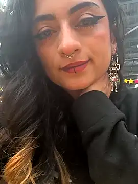 Snapshot of Lila_Desiree chatting on 7, 3, 2025 Lila Desiree online show from 7, 3, 2025