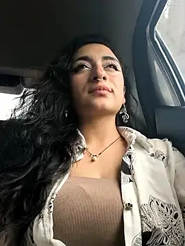 Snapshot of Lila_Desiree chatting on 1, 10, 2025 Lila Desiree online show from 1, 10, 2025