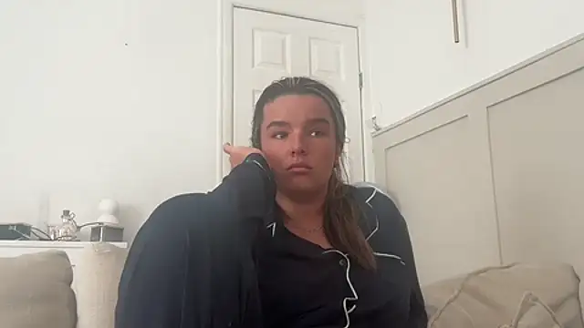 maisiesmithx online show from 29, 9, 2025