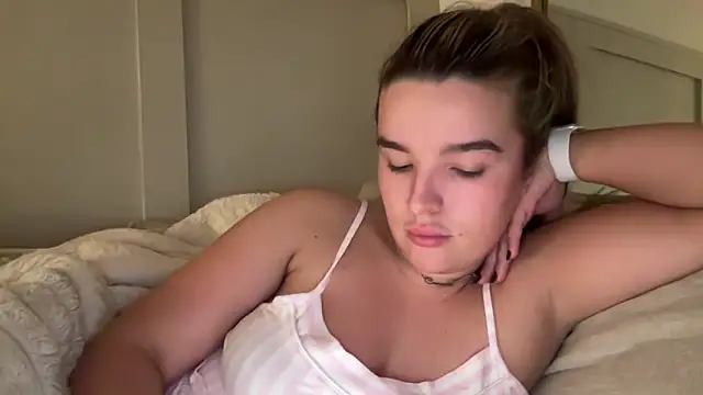 maisiesmithx online show from 19, 11, 2025