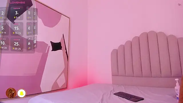 Snapshot of Nikki_Angel_ chatting on 6, 2, 2026 Nikki Angel online show from 6, 2, 2026