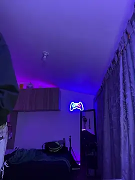 sue   0 online show from 18, 3, 2025