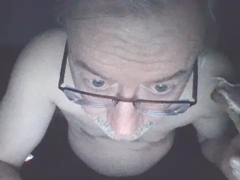 Snapshot of loverboyxxx69 chatting on 18, 1, 2025 loverboyxxx69 online show from 18, 1, 2025