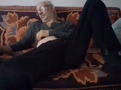 Snapshot of loverboyxxx69 chatting on 26, 1, 2025 loverboyxxx69 online show from 26, 1, 2025